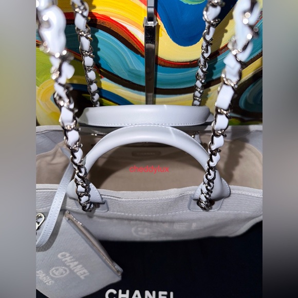 💎💎💎Authentic CHANEL DEAUVILLE 2 WAY BAG - Picture 10 of 17